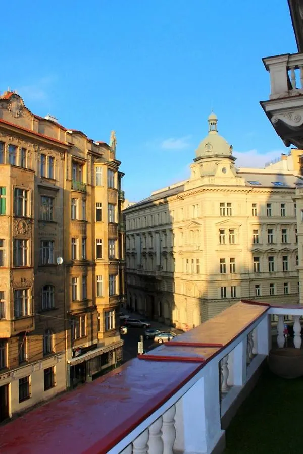 Luxury Versace Apartment Prague